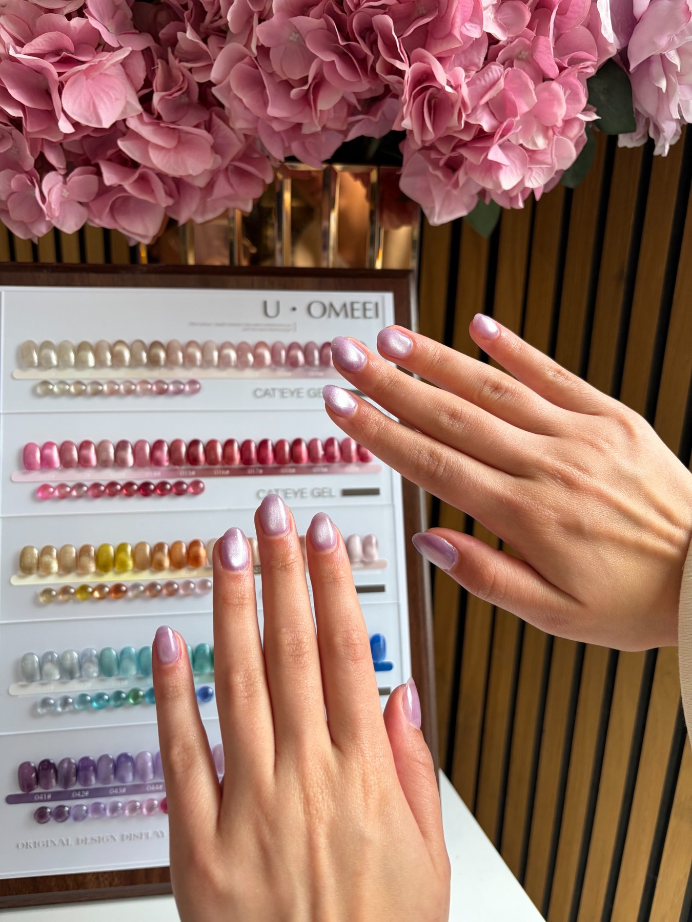 Lilac Cat-Eye Glow at Chloe Nail Spa
